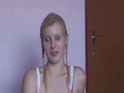 Young Girl Cum Bath
800