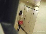 Peeping Chinese Girls Go To The Toilet 5 9