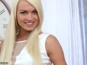 Smoking Hot Lena Love Getting Off