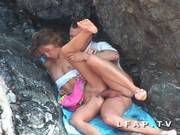 Seance Sodomie Entre Les Rochers Pour Ce 