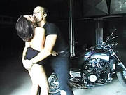 Biker Babe With Big Booty Gets Fingered Before Giving Head