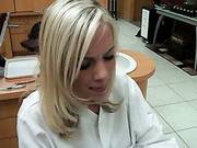Dentists Understand Oral / Britney Beth