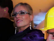 Hot And Sexy Mom Flashes Her Privates In Public