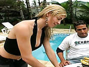A Bit Weird But Surely Hot Blondie Demonstrates A Dude Her Sucking Skills