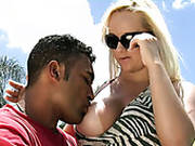 Kinky Blond Lady Desires To Seduce A Man For Getting Her Pussy Teased
