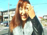 Horny Japanese Gives Head In Public