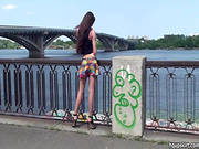Voyeur Likes This Hottie