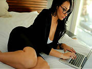 Dirty Brunette In Wild Banging