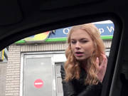 European Hot Chick Nishe Gets Banged In Close Up 