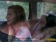 Amateur Babe Alice Sucks Cock And Banged Inside A Cab