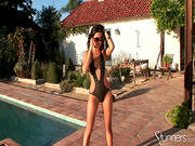 Hottie In Outdoor Solo Session