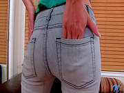 Hot Blonde Gives Amazing Solo