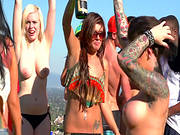 Beauty Babes Are Having Sexual Orgy