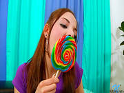 Sexy Teen In Amazing Solo