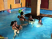 Mesmerizing Slim Girlies Suck Delicious Lollicocks Right In The Pool