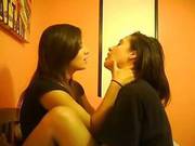 Teen Girls Chating  On Cams-teen