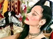 Opearl Piercing Queen Pt 1