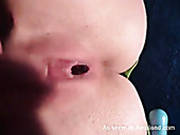 Boyfriend Captures Hot Video While His Girlfriend Fingering