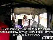Naughty Amateur Offers A Blowjob To The Taxi Driver