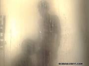 Shower Twinks Sharing Cock