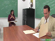 Abby Lane Loves To Feel Sperm Over Her Face