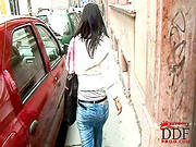 Sweet Babe Gives Nasty Oral To Stranger
