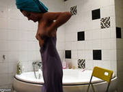 Hidden Cam Video Of Real Skinny Babes Taking Shower And Washing Their Pussies