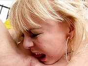Awesome Weird Blondie Paulina Licks All The Toolbox Of Ferris