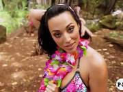 Playmates Stripped Off Bikini And Try Out Cliff Jumping Naked