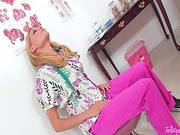 Nicole Ray Pink Vibrator Sex