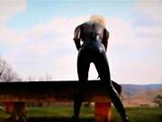 Worthy Dominatrix Suzana