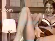 Brunett With Luxury Pink Dildo Film