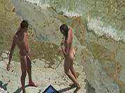 Amateur Couple - Public Sex On The Beach