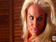 Bimbo Blonde Has Big Titties