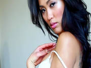 Tight And Sexy Asian Solo Babe