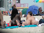 Black And White Chicks Naked On The Beach