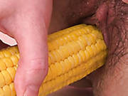 Weird Pale Japanese Wanker Naomi Sugawara Fucks Her Twat With Corn