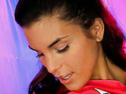 Mesmerizing Brunette Teen Stretches Her Pussy Lips Showing Pinkish Cherry