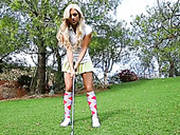 Kinky Blond Babe Blows Sugary Cock Of Her Bf While Playing Golf Outdoors