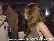 Springbreaklife Video: Club Girls Flashing