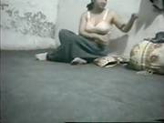 Trashy Sex Bhabi Gets Screwed In An Empty Room