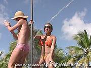 Springbreaklife Video: Wild Pool Party