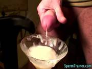Spremtini Cumshot Slut Swallows