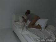 Lady Sonia Pillow Humping