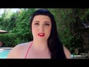 Jenna Valentine Takes Off Her Bikini At The Pool