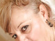 Curvy Mature Harlot Doris Blows & Fucks With No Rubber