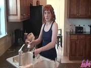 Lucy Daily Plays With Herself
600