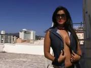 Big Tit Sunny Leone Naked On A Rooftop In La Hot Shoot
513