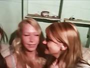 3 Amateur Girls Lesbian Kiss