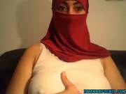 Middle Eastern Cam Girl Shows Tits And Pussy On Webcam